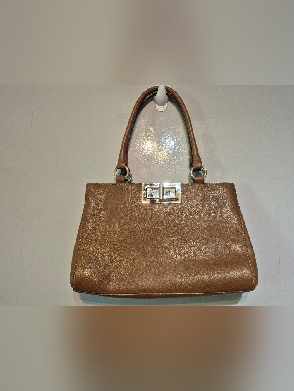 Classic Brown Women’s Leather Handbag